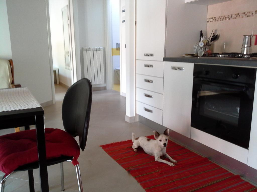 Casa Vacanze The Flea'S Home Fondi Room photo